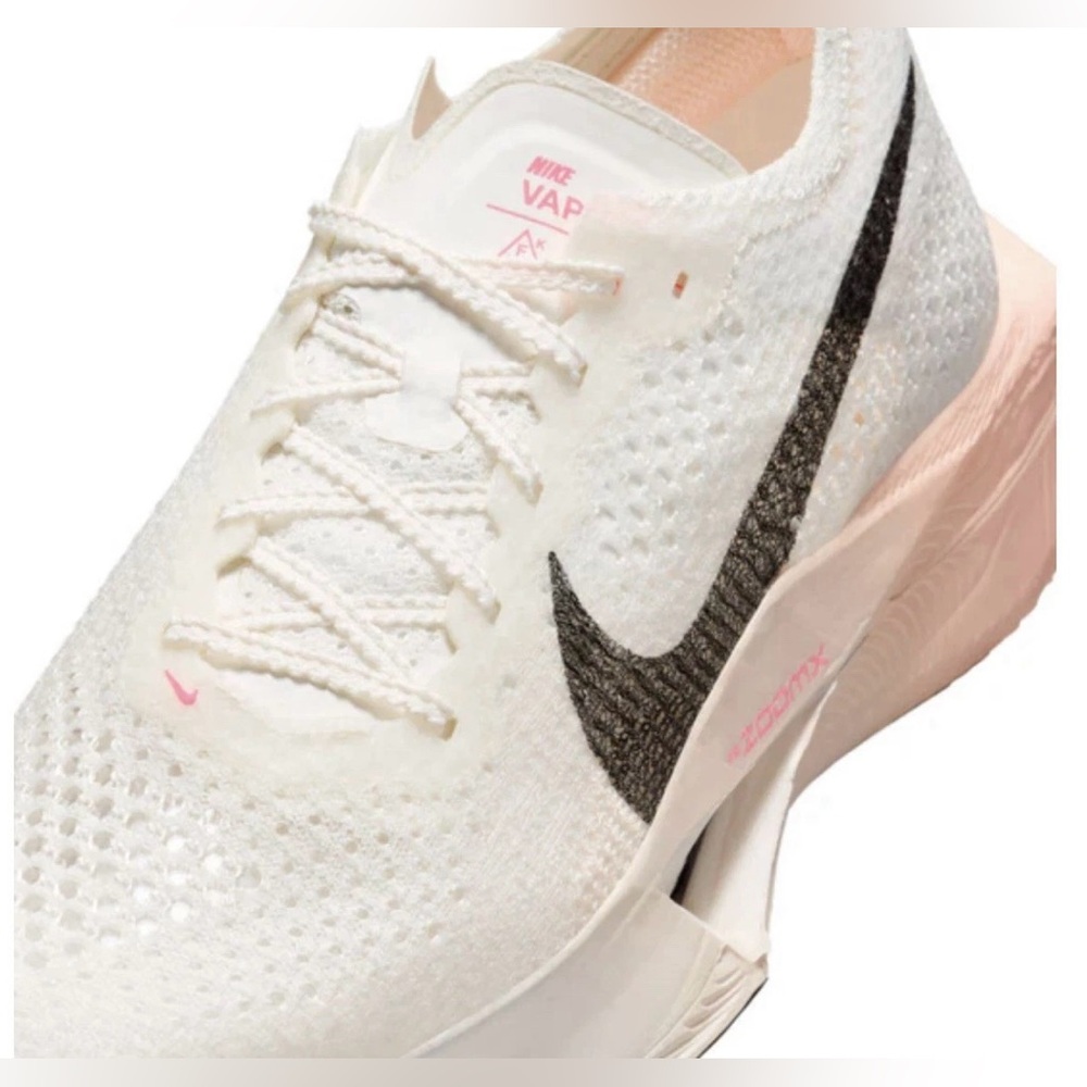 Nike Zoomx Vaporfly Next% 3 Sail-Crimson-Guava Ice-Womens Size 7.5 DV4130-103 - Picture 6 of 9